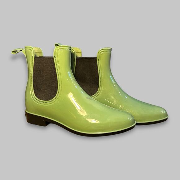 Seven7 Shoes - Seven7 Green Glossy Chelsea Rain Boots – Women’s Size 8